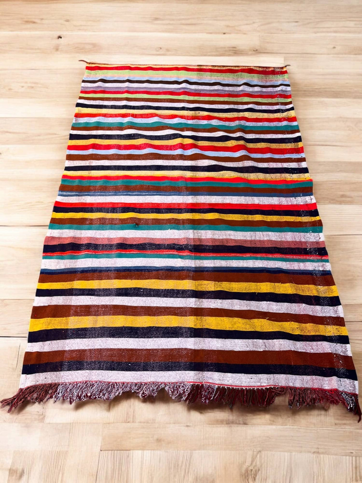 Moroccan Vintage Berber Striped Kilim Rug: Explore Enduring Beauty