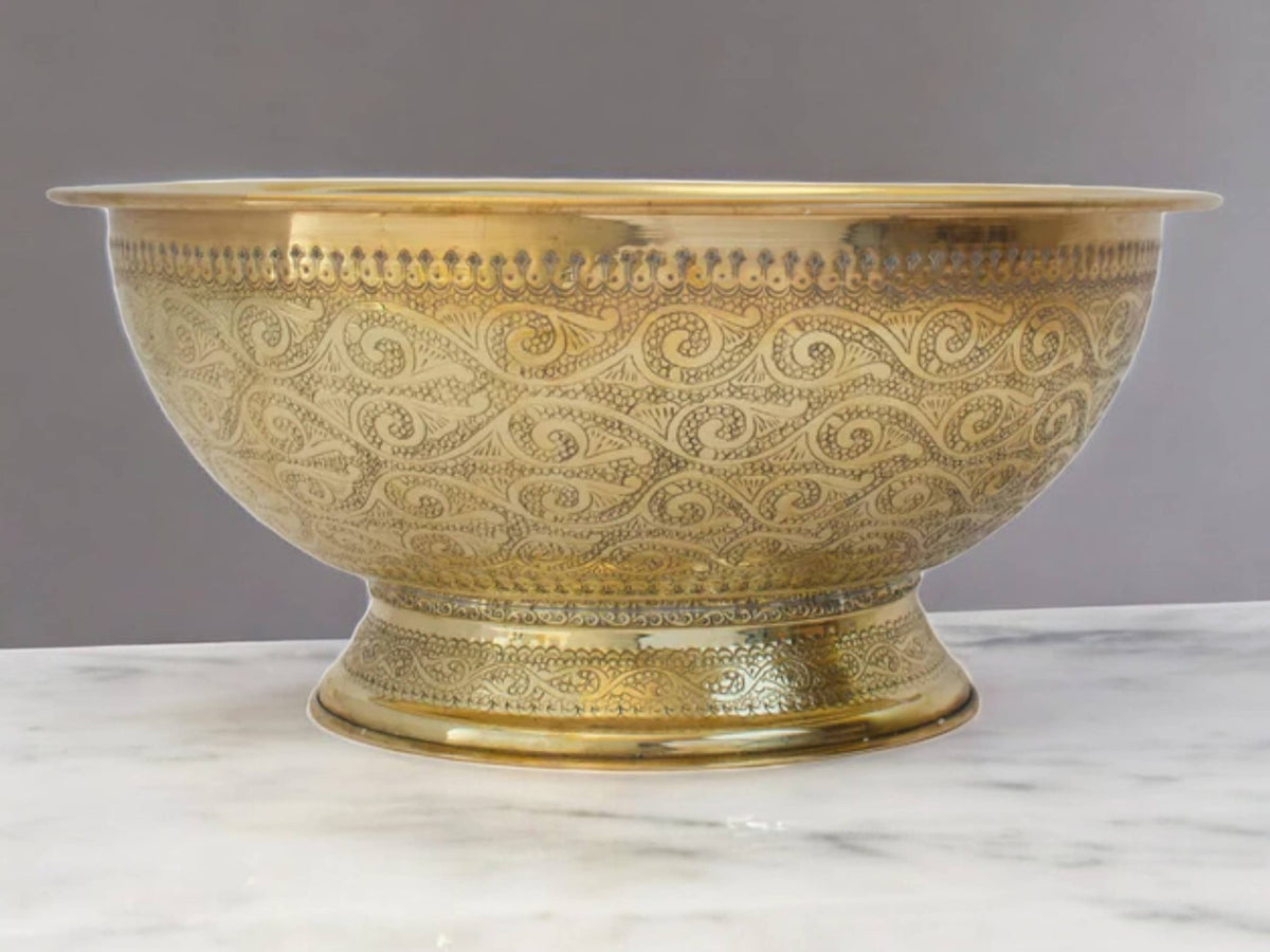 “Hand-engraved Moroccan brass vessel sink with engraved pattern – handmade bathroom basin”