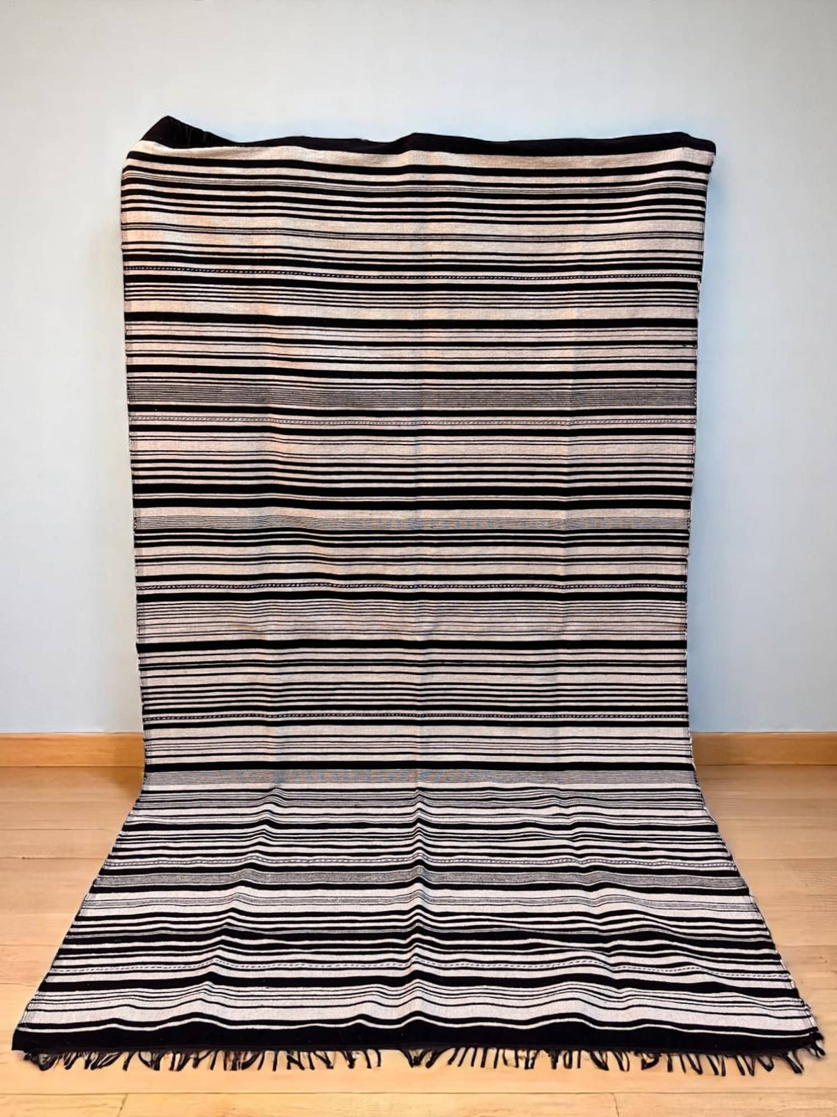 Handwoven Moroccan Black & White Cotton Throw (9.3 x 5.4 ft)