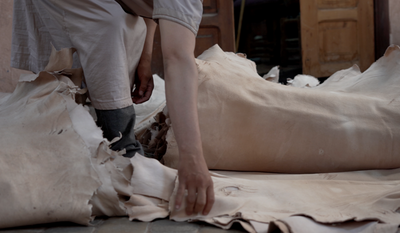 The Making of Moroccan Leather Poufs: A Journey of Tradition and Skill