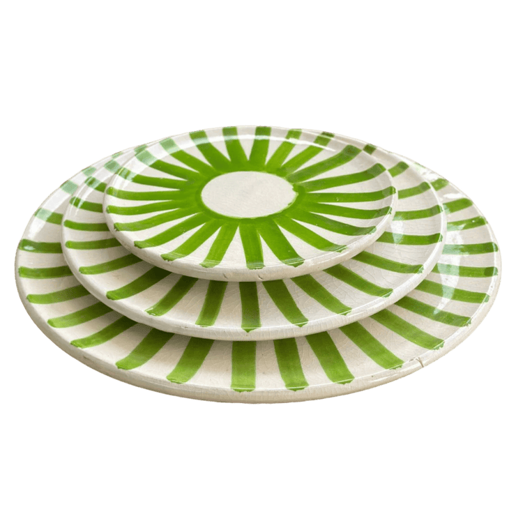 Light Green Sun Plate Set - Vibrant Dinnerware for Summer Dining