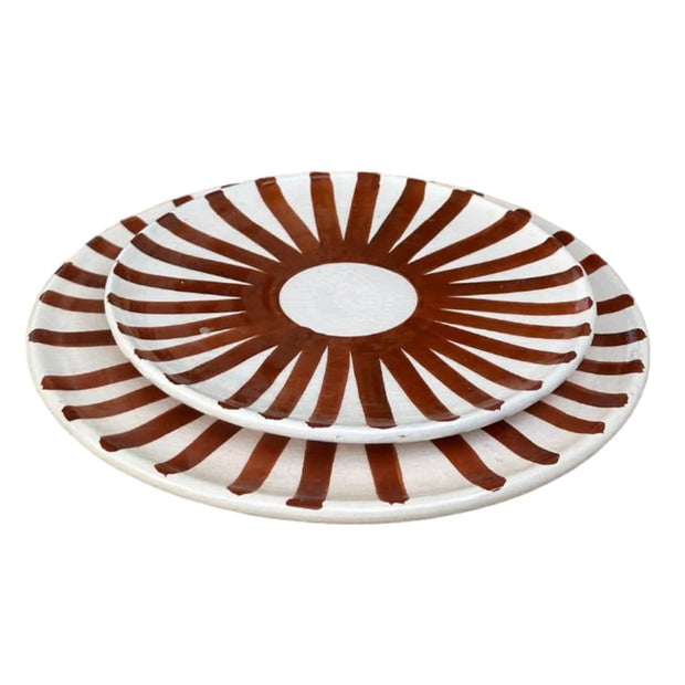 Brown Sun Plate Set - Vibrant Dinnerware for Summer Dining
