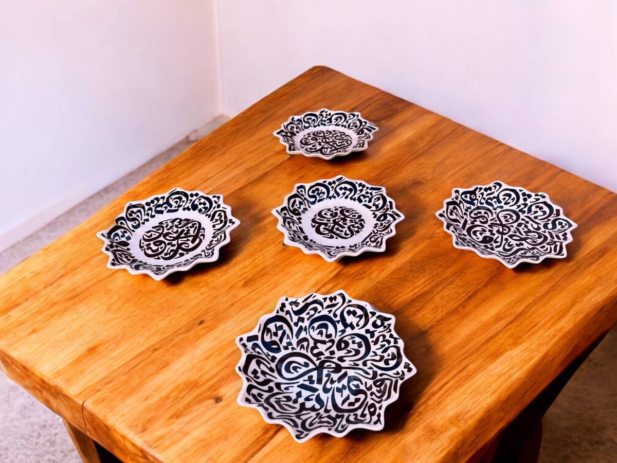 Hand-Painted Arabic Calligraphy Ceramic Plate – Moroccan Artisan Tableware