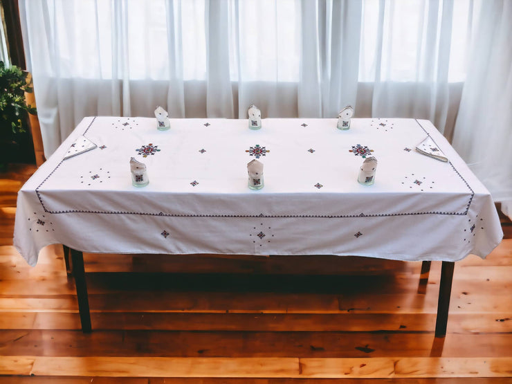 Rectangular Hand Embroidered Table cloth and 12 napkins, Moroccan Embroidered Linen, heartwarming gift, White Embroidered cotton tablecloth.