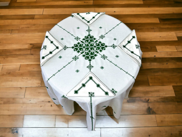 Green Hand Embroidered Table cloth and napkins, a magnificent decoration to add a Moroccan touch to your home. - handmade by Moroccantastics - embroidered