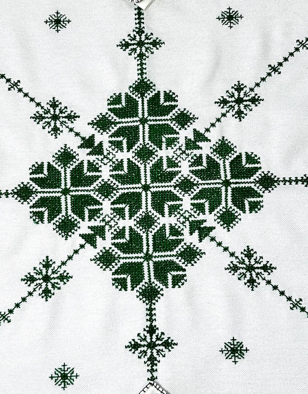 Green Hand Embroidered Table cloth and napkins, a magnificent decoration to add a Moroccan touch to your home. - handmade by Moroccantastics - embroidered