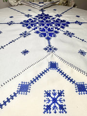 Royal blue Hand Embroidered Table cloth and napkins, a magnificent decoration to add a Moroccan touch to your home. - handmade by Moroccantastics - embroidered