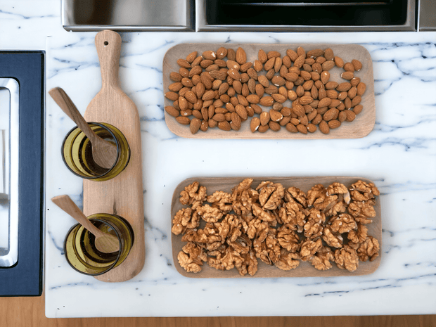 Heartwarming Wooden Serving Set: Includes 2 Hand-Blown Moroccan Glasses, 2 Walnut Wood Spoons, and 2 Nuts and Charcuterie Serving Trays - Ideal for a Thoughtful Gift.