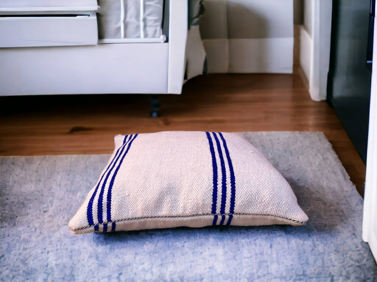 Artisan-Crafted Moroccan Handwoven Kilim Pillow and Berber Style Cushion, Perfect for Boho-Inspired Cozy Home Decor with Moroccan Handmade Wool Touch.