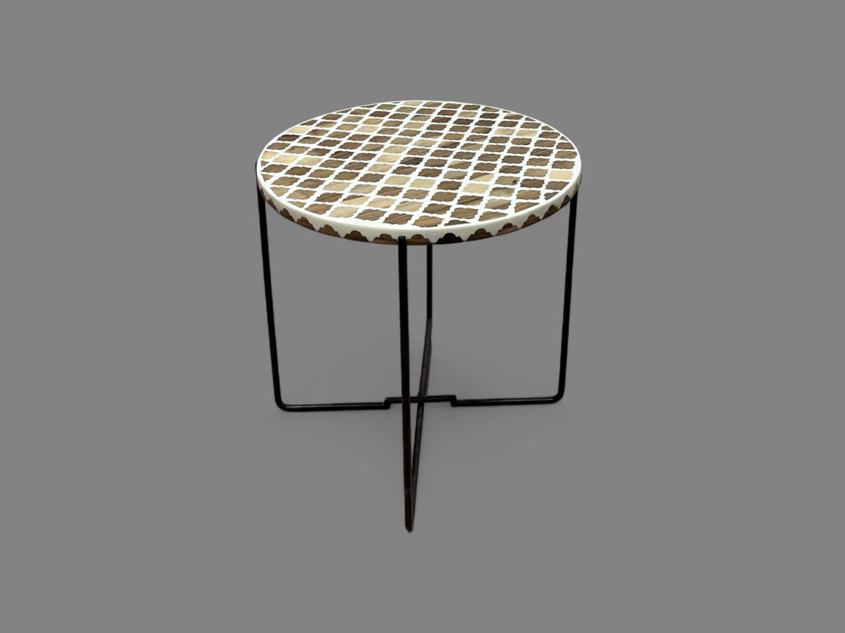 White Resin and Walnut Wood Round Side Table