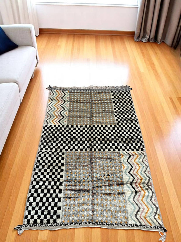 Contemporary Azilal Rug – Handwoven | 2.54 x 1.60 m | Moroccan Design