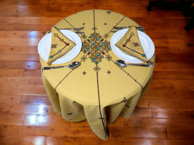 Hand Embroidered Table cloth and napkins, a magnificent decoration to add a Moroccan touch to your home. - handmade by Moroccantastics - embroidered