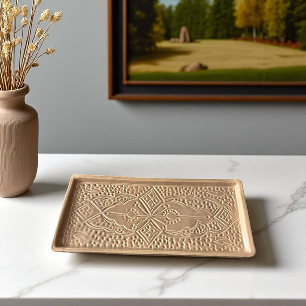 Hand-Engraved Beige Moroccan Platter (34 x 16 cm)
