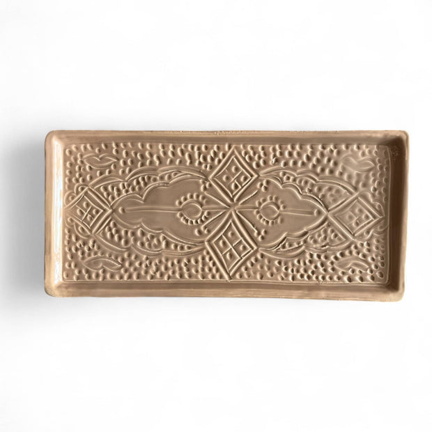 Hand-Engraved Beige Moroccan Platter (34 x 16 cm)