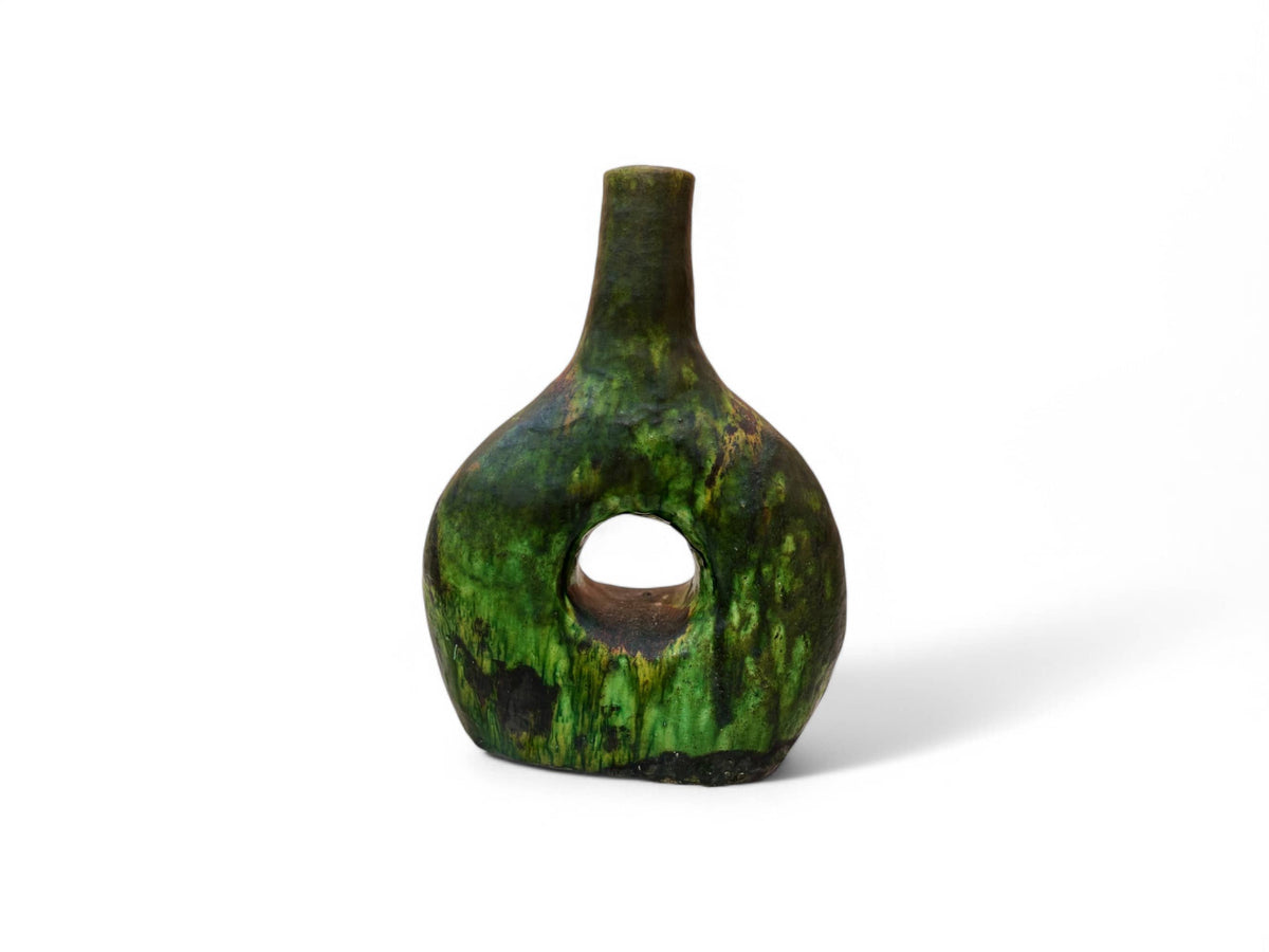 Round Bottle Neck Vase