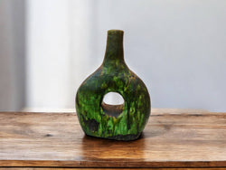 Round Bottle Neck Vase