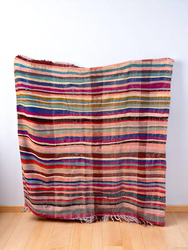 Handwoven Moroccan Kilim Rug (6.1 x 5.8 ft)