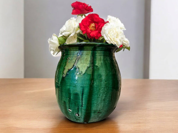 Jar vase: Unique Ceramic Pottery for Plants