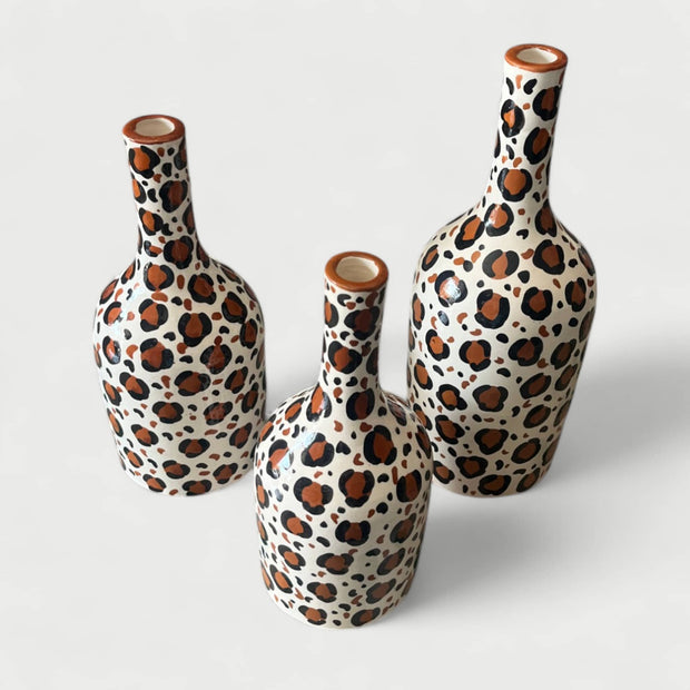 Handmade & Handpainted Leopard Print Vase (20 / 24 / 25 cm)