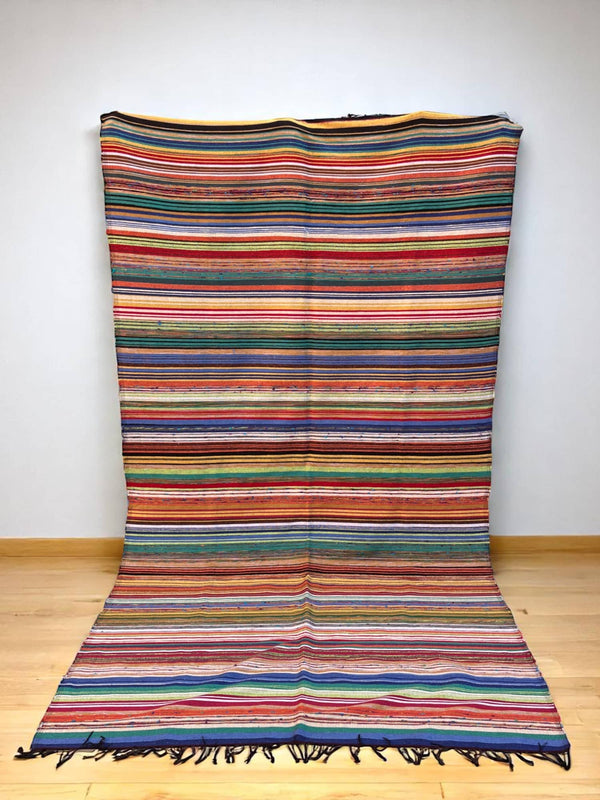 Handwoven Moroccan Cotton Throw (9.3 x 5.4 ft)