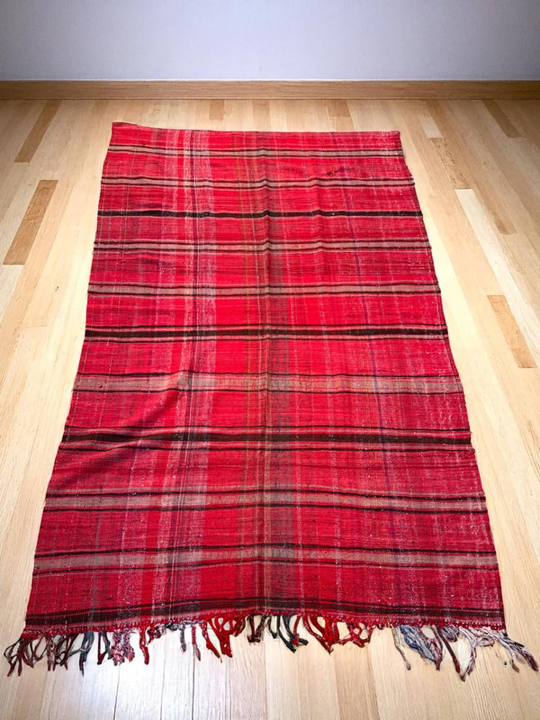 Handwoven Vintage Moroccan Kilim Rug (8.7 x 5.1 ft)